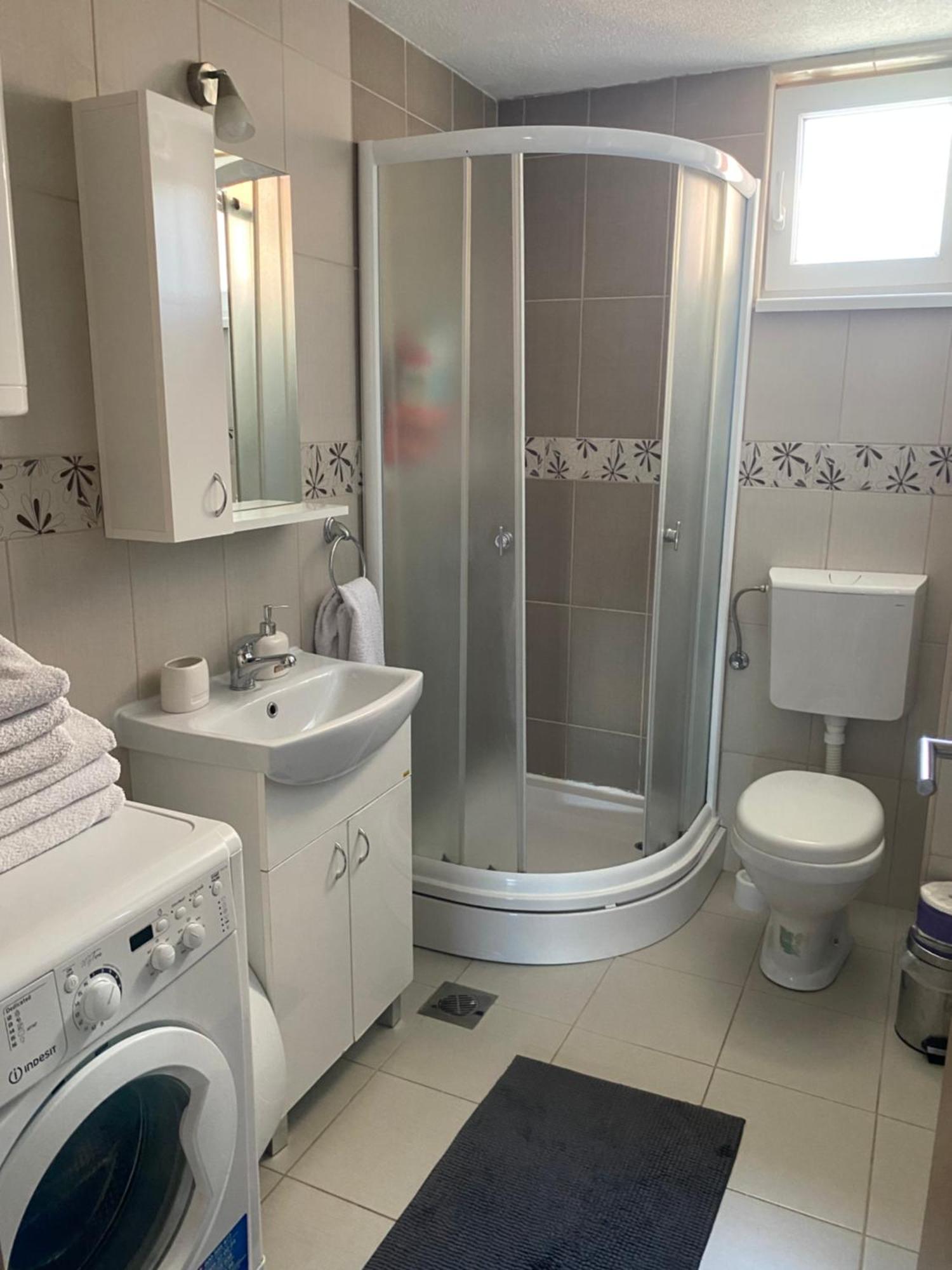 Mka Suite Kragujevac Kültér fotó